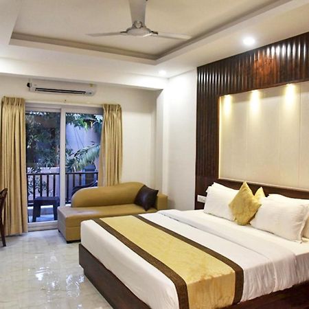 De Falcon Goa Beach Resort Candolim Eksteriør bilde