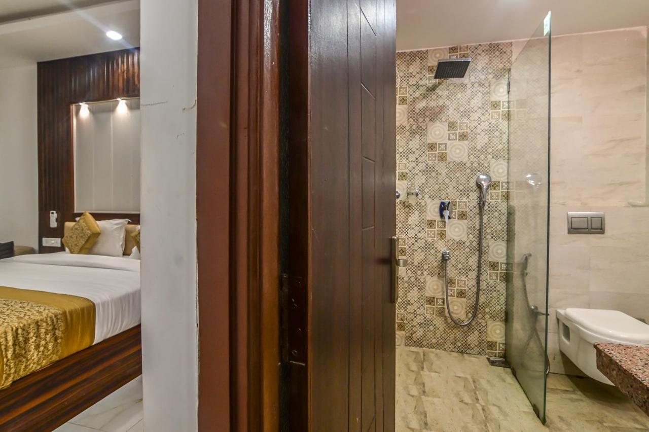 De Falcon Goa Beach Resort Candolim Eksteriør bilde